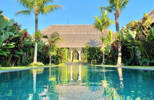 Sanur Villa | Karmagali luxury family private pool villa 7BR beachside, hotel services