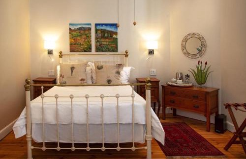 Barrydale Hotel | KAROO ART HOTEL 4 Star