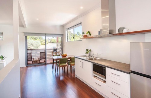 Margaret River Apartment | Karri Tree Studio Apartment