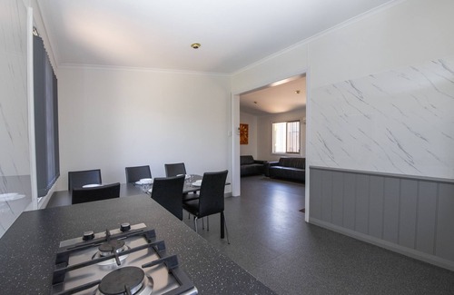 Gwelup Resort | Karrinyup Waters Resort