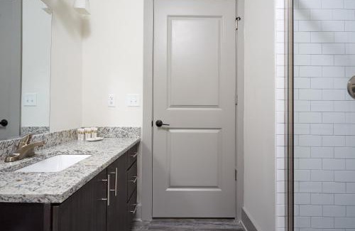 Historic District - North Apartment | Kasa Altmayer Savannah