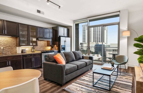 Waller Creek District Apartment | Kasa | Classic 1BD + Pool Access | Austin
