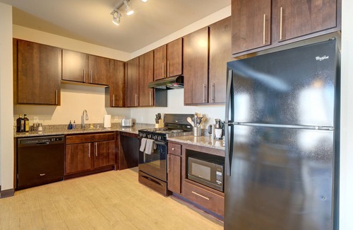Westown Apartment | Kasa Westown Milwaukee