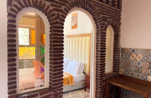 Tnine Ourika Bed & Breakfast | Kasbah Tifirte Grand Vallet