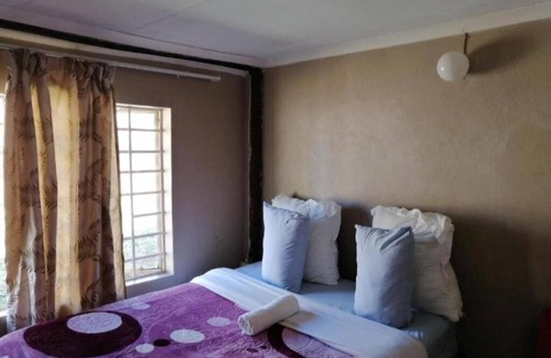 Tzaneen House | Kaste guest house Tzaneen