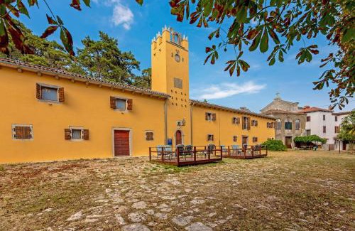 Martinski House | Kastel Pineta in Sveti Martin * Istrien