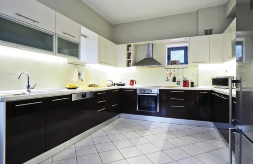 Pirgi Villa | Kastraki - Five Bedroom Villa, Sleeps 10