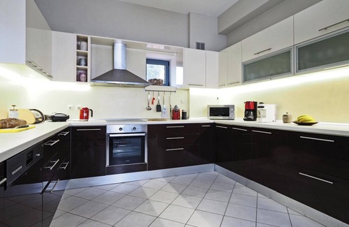 Pirgi Villa | Kastraki - Five Bedroom Villa, Sleeps 10