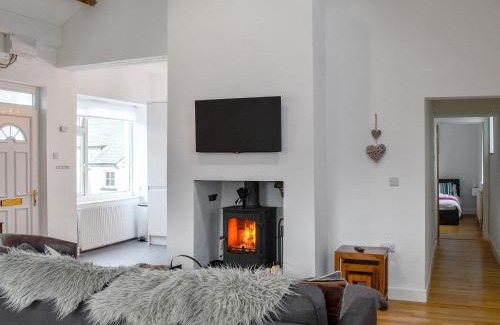 Threlkeld House | Katellen Cottage
