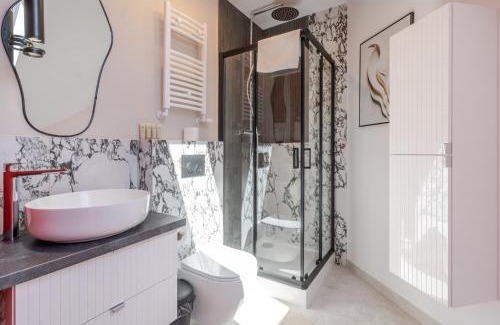 Katowice Apartment | Katowice Superior Two-Level Apartment by BookingHost