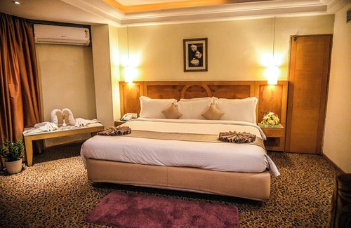 Somajiguda Hotel | Katriya Hotel & Towers