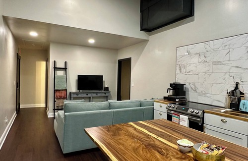 McKittrick Apartment | Katy Suite - Chic 2BR Stay on Katy Trail in Historic Mercantile near Hermann
