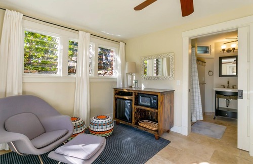 Poipu House | Kauai Luxury home, Private Pool & Spa, walk to the beach, restaurants and shops