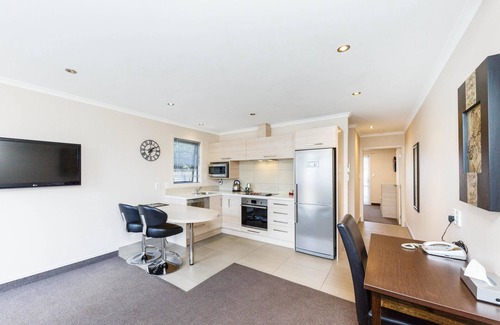 Palmerston North Hotel | Kauri Court Motel and Apartments
