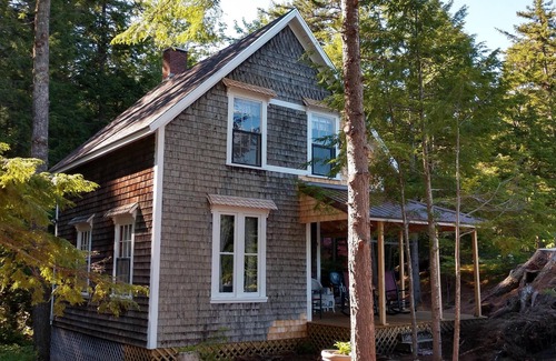Lucerne-in-Maine House | Kay's Cottage -rustic Maine lakeside cottage