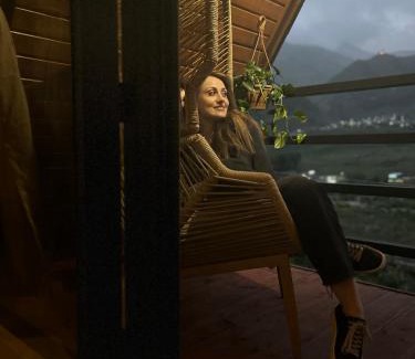 Stepantsminda Apartment | Kazbegi cottage kide- ყაზბეგში კოტეჯი კიდე