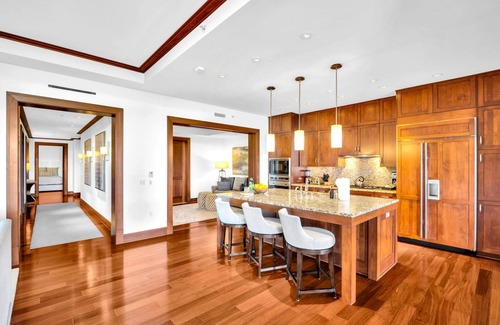 Montage Kapalua Bay Condo | KBM Resorts | FREE CAR | Luxury Oceanfront Villa at Montage Kapalua Bay | Private Lanai and BBQ MON-5203