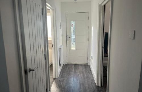 West Byfleet House | Keep Green Abode