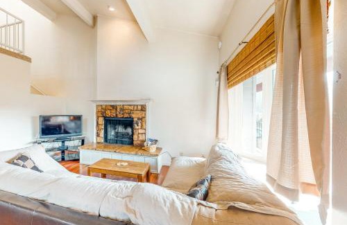 Tahoe Village Apartment | Keep Life Simple