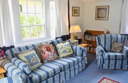 Helford Passage House | Keeper's Cottage