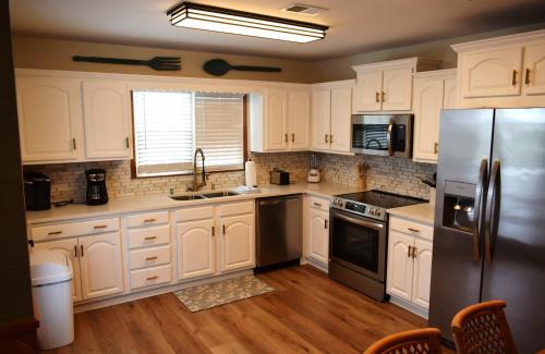 Holden Beach House | Keepin It Reel