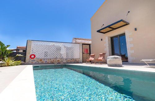 Kefalas House | Kefalas Luxury Villas Patitiri with Private Pool