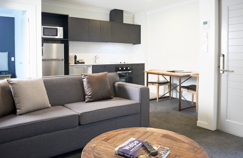 Cambridge Hotel | Kelly Rd Cambridge Lodge