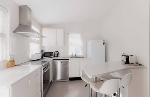 Battery Point Cottage | Kelly Street Cottage in Battery Point