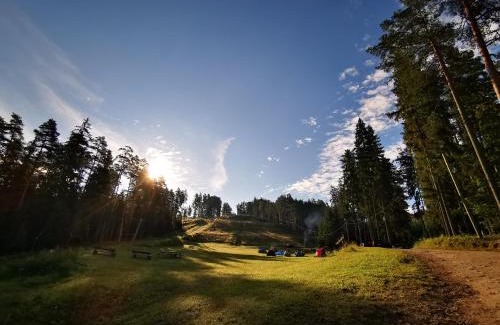 Cesis Resort | Kempings Ozolkalns