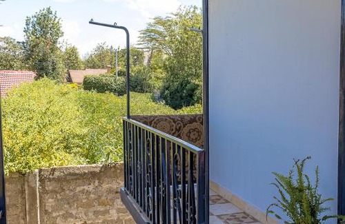 Nanyuki Apartment | Kenai Stay, Secluded 1 bedroom with free parking