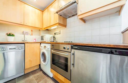 Holland Park Apartment | Kensington (Holland Park) Apartment