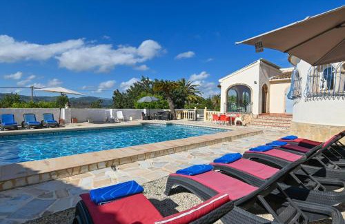 Ermita Villa | Ker Blanc by Aguilarent