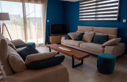 Penmarch Villa | Ker est, Surf House, plage de Pors Carn à pieds