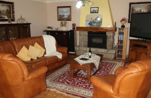 La Foret-Fouesnant House | Kergroes Villa with pool