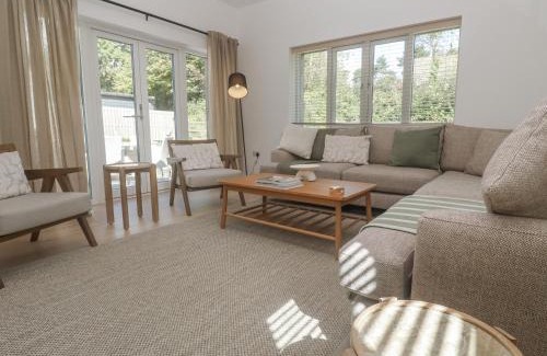 Mylor House | Kerrek Lodge
