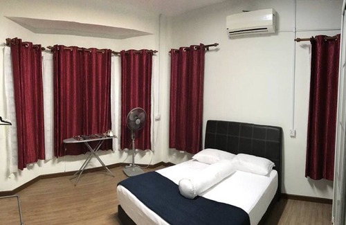 Kerteh House | Kerteh Damansara Holiday Home