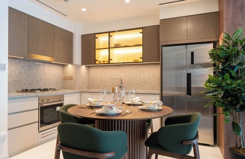 Dubai Marina Apartment | KeyRock - Palm View Luxury Stay in GB