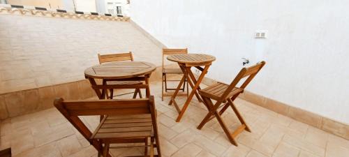 Capuchinos Apartment | KEYWISE Nordic design Home city center 2 rooms 2 bath and terrace