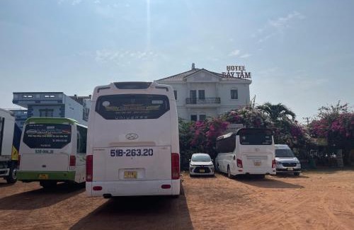 La Gi Hotel | Khách Sạn Bảy Tâm Khách Sạn Gần Dinh Thầy Thím Biển LaGi