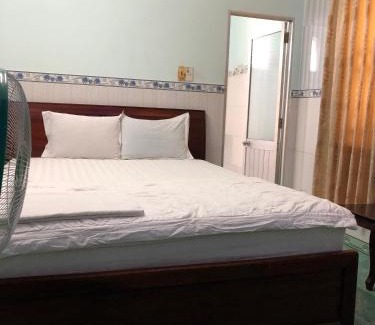 Phuoc Long Hotel | Khách sạn Phú Phương