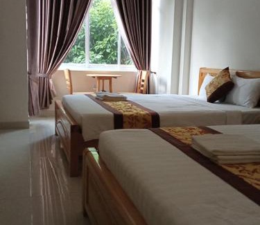 Con Son Hotel | Khách sạn Trọng Tín
