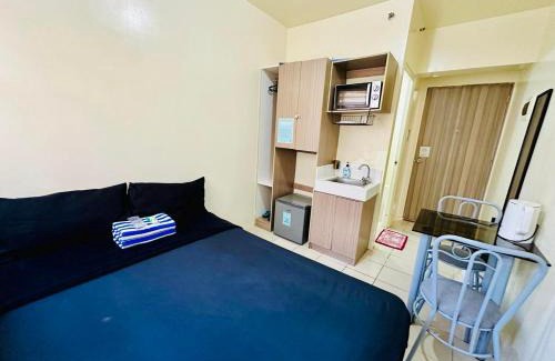 Highway Hills Bed & Breakfast | Khencob's Studio Mandaluyong