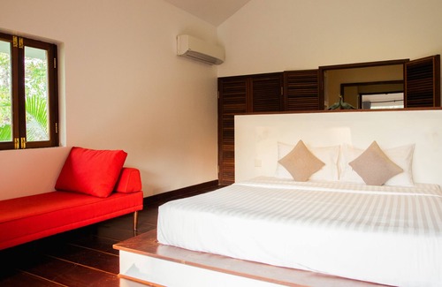 Kampot Hotel | Khla Lodge Double Room - River View