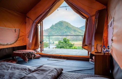 Moc Chau Cabin | Khu Nghỉ Dưỡng Tâm An 999 & Coffee