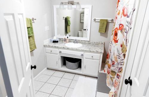 Belden House | Kid and Pet-Friendly Lake Glamping in Tupelo, Mississippi