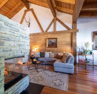 Sankt Anton am Arlberg Ski Chalet | Kikombe Lodge