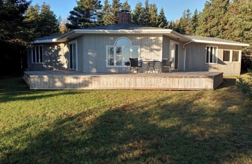 Kildare Capes Cottage | Kildare Capes Very Private Beachfront Getaway on Six Mostly Wooded Acres.