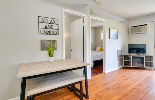 Kimberling City Apartment | Kimberling City Cabin with Schooner Creek Access!