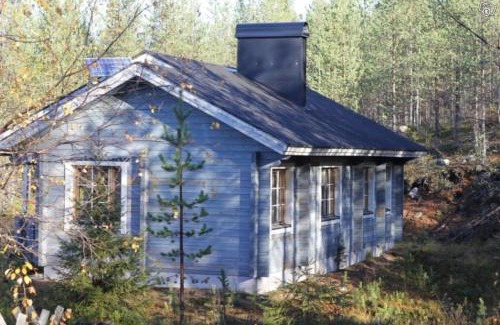 Naamijoki Apartment | Kimppa-cabin/Дом в лесу у озера