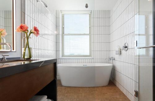 Downtown Fort Worth Hotel | Kimpton - Harper Hotel by IHG